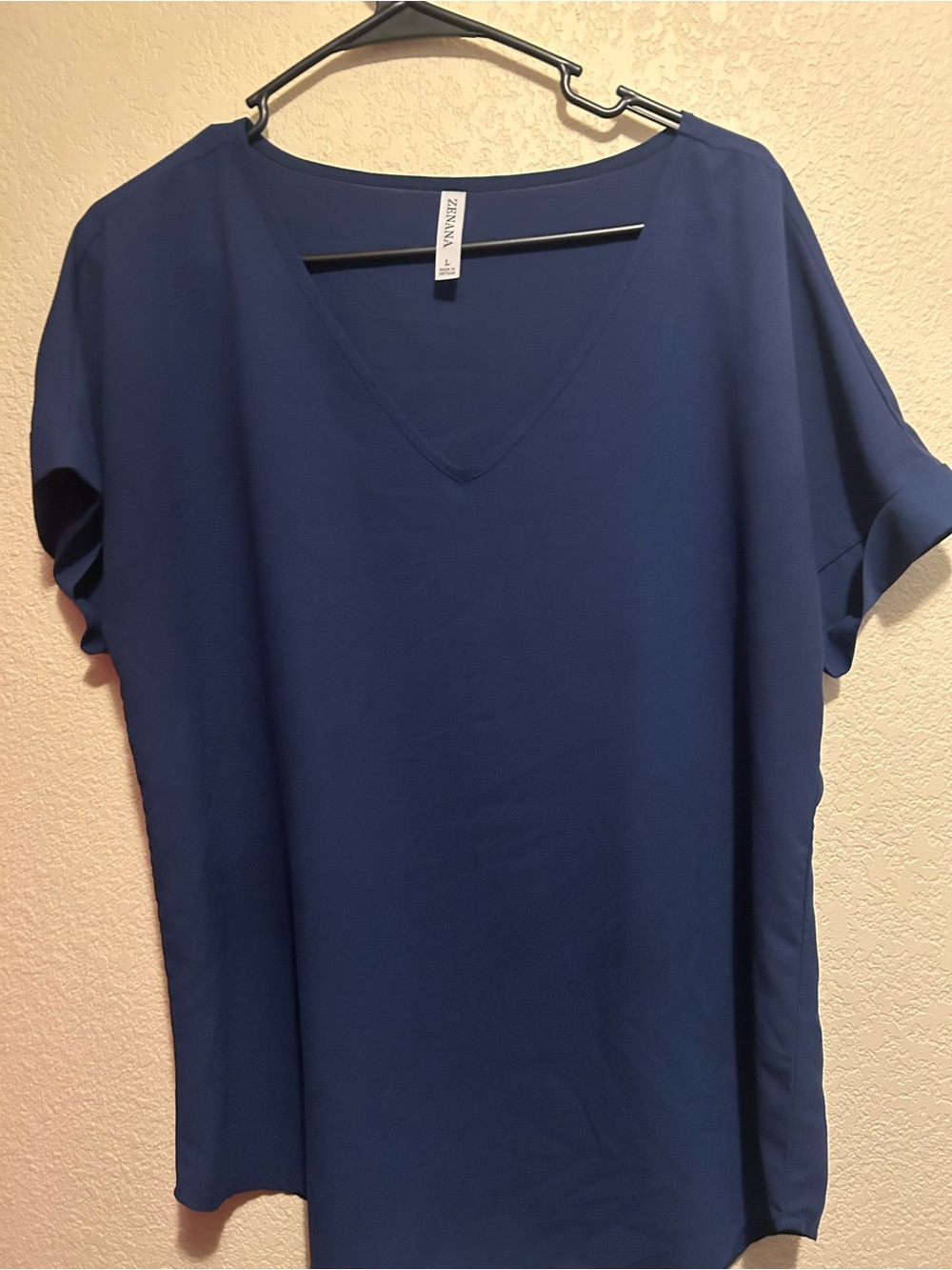 Zenana Outfitters Navy V-Neck Short Sleeve Blouse